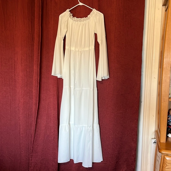 Renaissance Style Dress SZ Sm. NEW - Picture 4 of 11